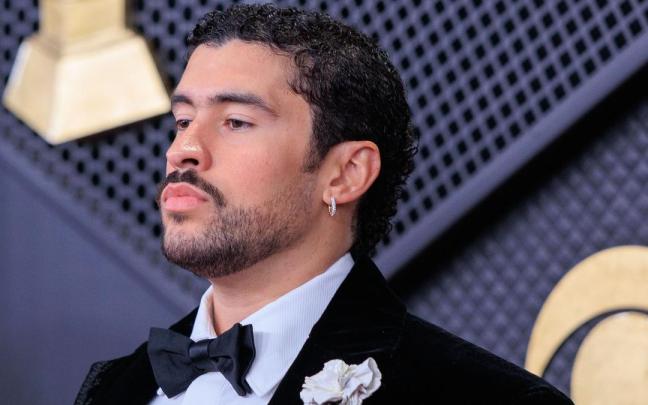 Bad Bunny, en la alfombra roja de los Grammy.