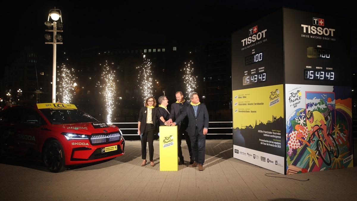 El Tour tiñe ya Bilbao de amarillo