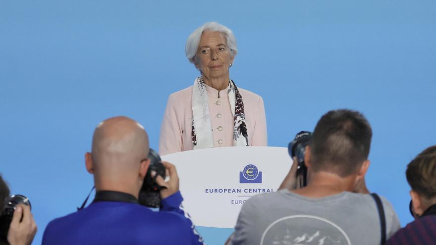 Lagarde comparece ante los medios tras la última reunión del BCE.
