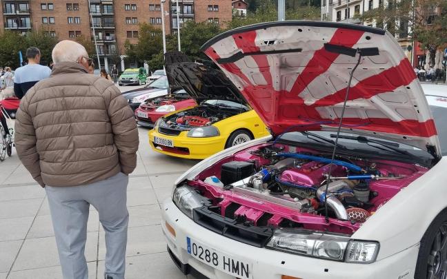 Exhibición de coches tuneados en San Pedro