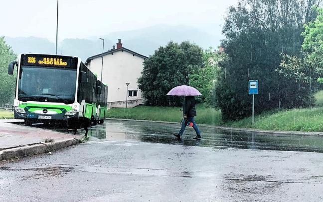 Usuarios de Meatzaldea piden que el Bizkaibus 3336 Muskiz Bilbao tenga una salida más temprana en domingos y festivos / E. Zunzunegi Usuarios de Meatzaldea piden que el Bizkaibus 3336 Muskiz Bilbao tenga una salida más temprana en domingos y festivos