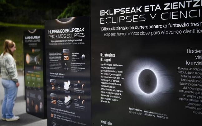 La muestra ‘El día de los dos atardeceres’ puede visitarse hasta el día 21 en el jardín de Errekalde.