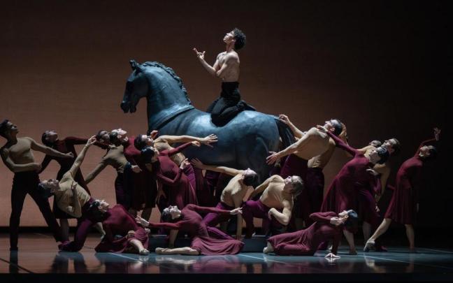 La belleza plástica del montaje cautivará a los que se den cita en el Kursaal el 12 de abril.