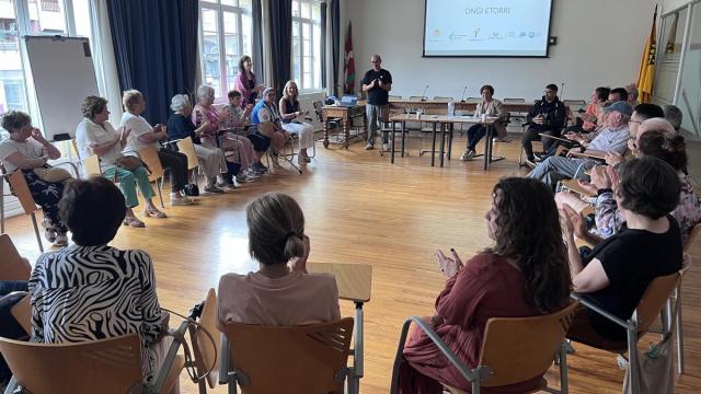 Presentación de los resultados del diagnóstico comunitario sobre soledad no deseada y salud mental en Beasain.