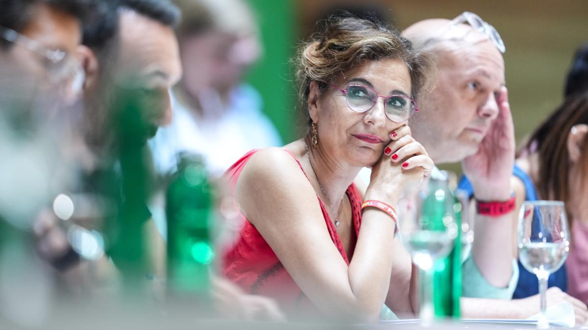 La secretaria general del PSOE-A y portavoz del Grupo Socialista, María Jesús Montero.