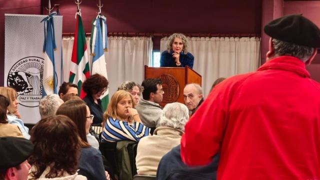 La vicelehendakari Ibone Bengoetxea en Argentina