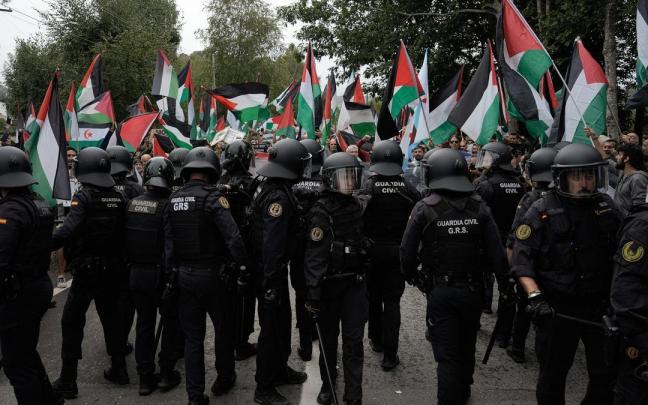 La protesta en contra del genocidio de Israel para la Vuelta.