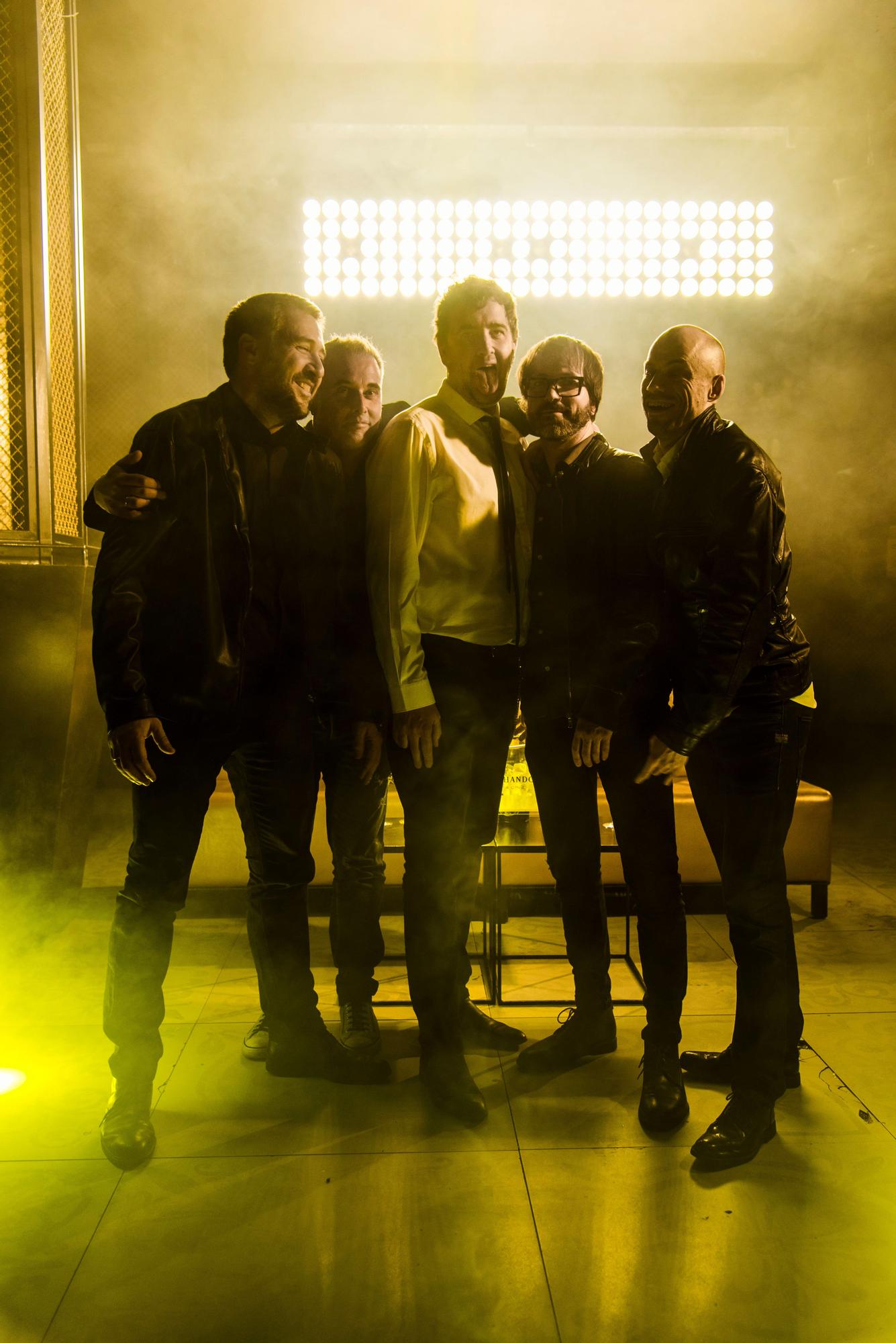 The Daltonics en la grabación del videoclip 'Viudas de Epalza'.