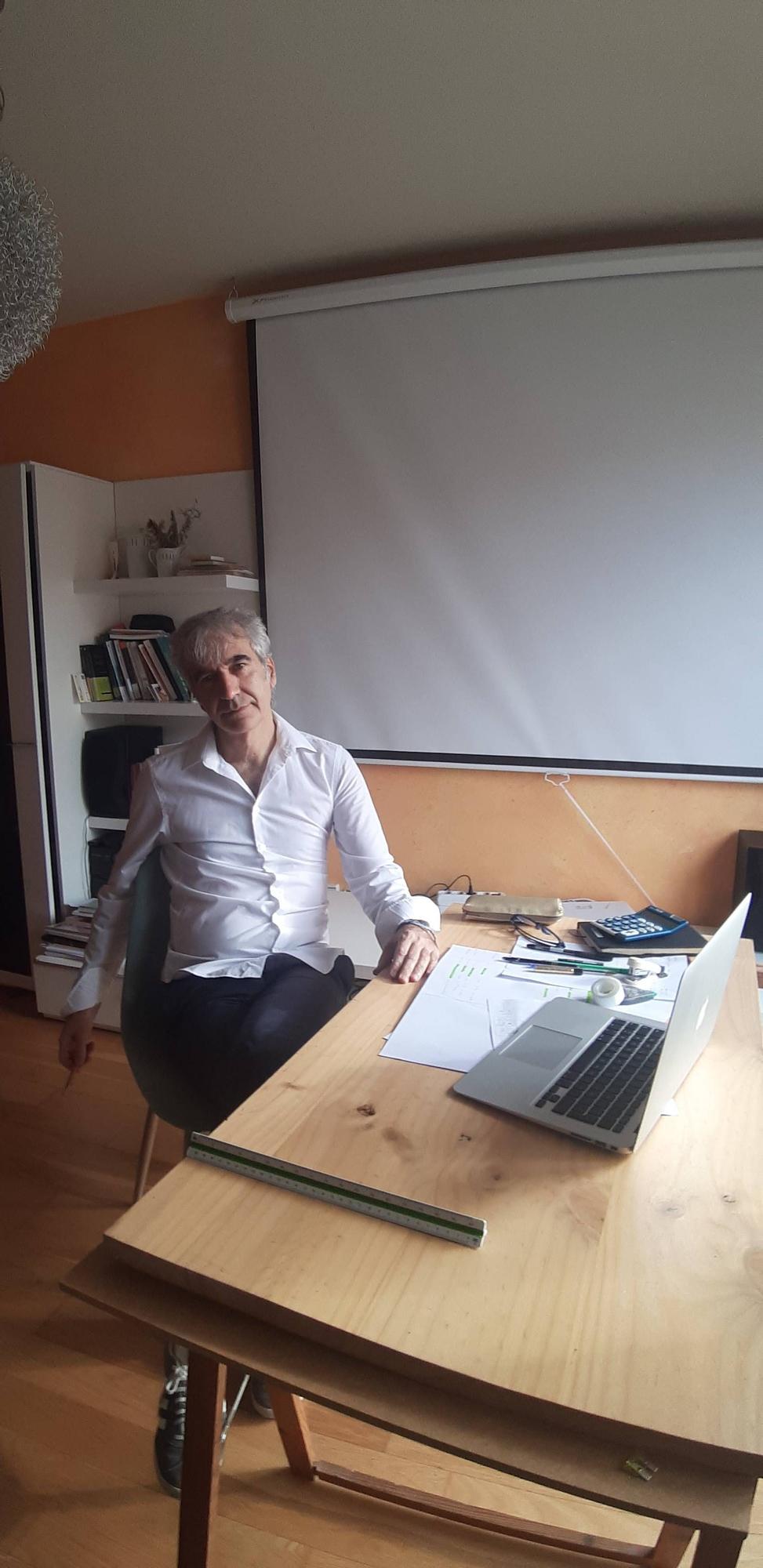 Fernando Gómez colabora desinteresadamente con ASF desde hace dos años.