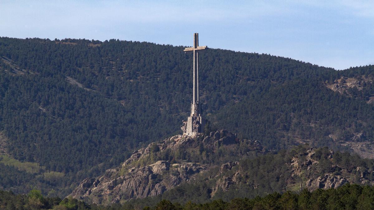 Francisco Franco José Antonio Primo de Rivera ya fueron exhumados de Cuelgamuros en cumplimiento de la Ley de Memoria Democrática.