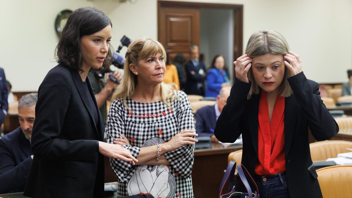 La secretaria de Igualdad del PSOE, Andrea Fernández, durante la comisión de justicia que ha aprobado el texto para reformar la Ley del Solo sí e sí.