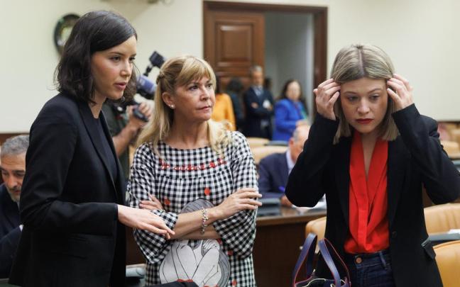 La secretaria de Igualdad del PSOE, Andrea Fernández, durante la comisión de justicia que ha aprobado el texto para reformar la Ley del Solo sí e sí.