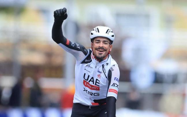 Morgado celebra la victoria de la primera prueba de la Challenge de Mallorca.