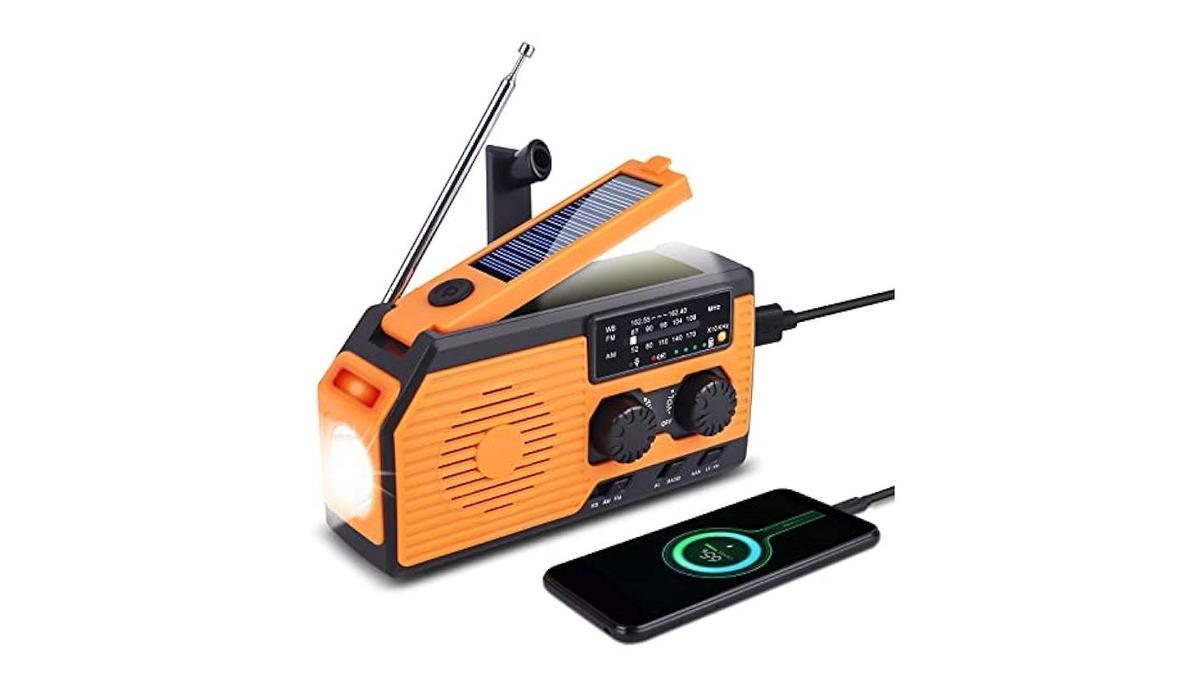 Radio con panel solar.
