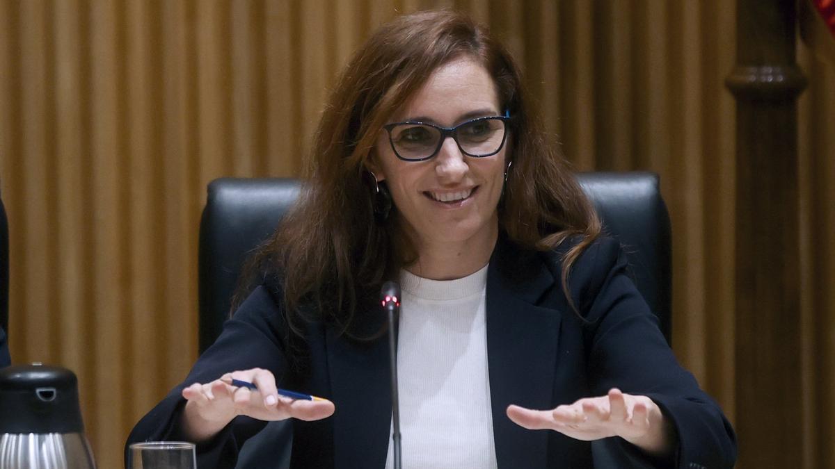 La ministra de Sanidad, Mónica García, ha explicado su plan en la Comisión de Sanidad del Congreso.