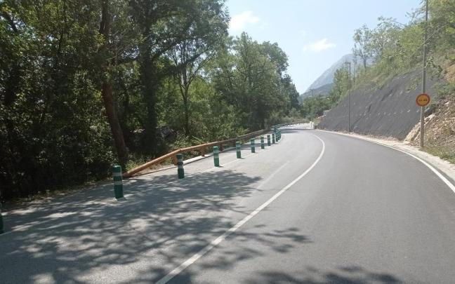 Finalizadas las obras de reparación de la carretera de Mendiola