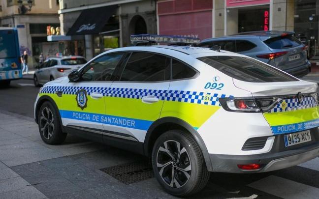 Un vehículo de la Policía Local de Santander. / EP Un vehículo de la Policía Local de Santander.