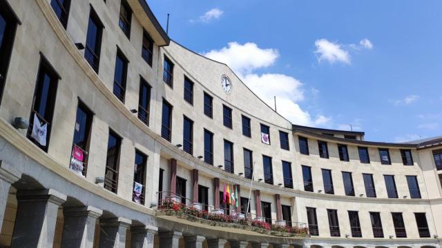 Ayuntamiento de Laudio desde Herriko Plaza