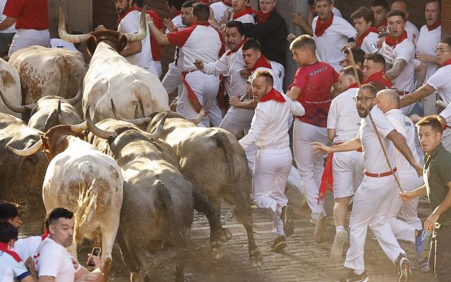 En Imágenes: quinto encierro de los Sanfermines 2026