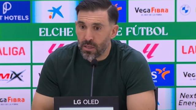 Eder Sarabia en rueda de prensa. / ELCHE CF