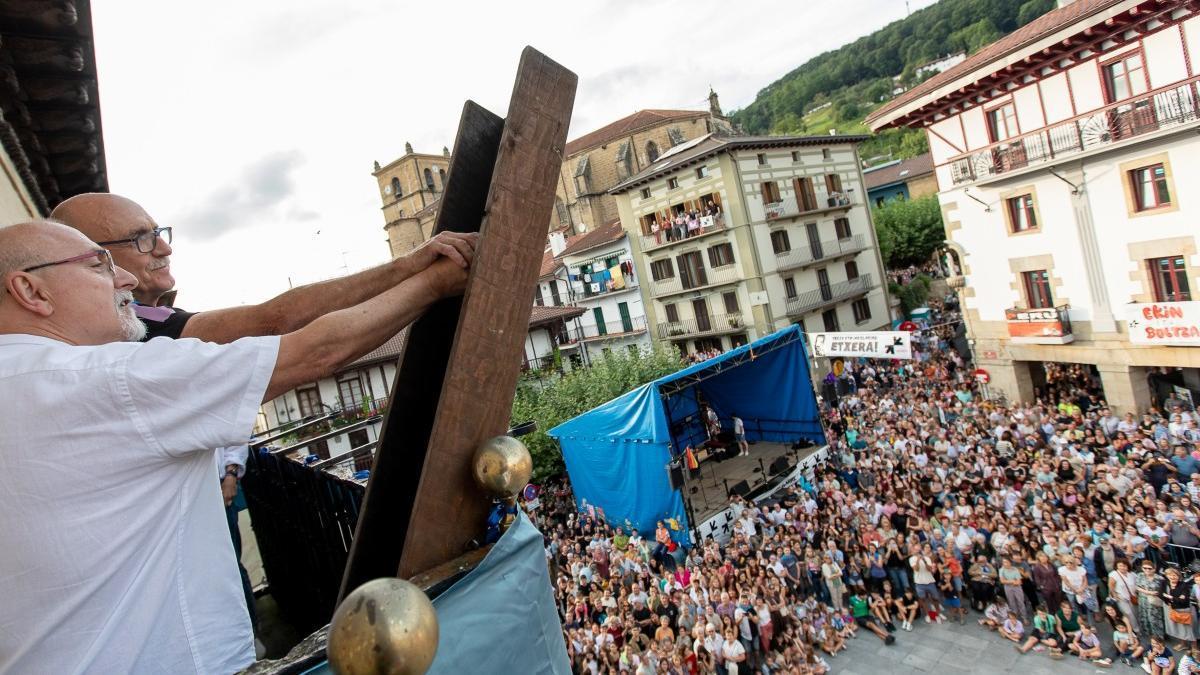 Xanistebanetako txupinazoa