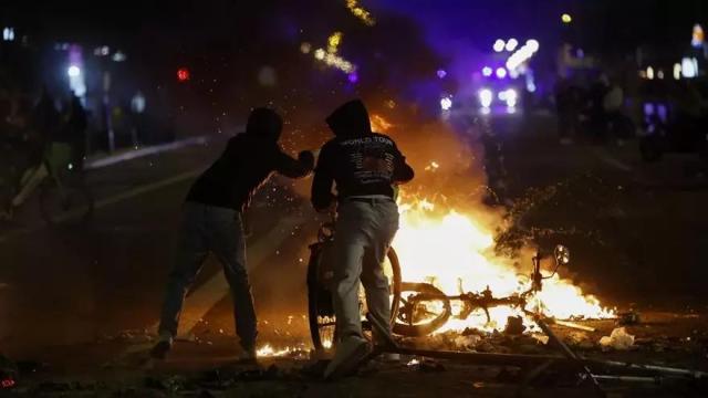 Protesta convocada por redes sociales en Barcelona.