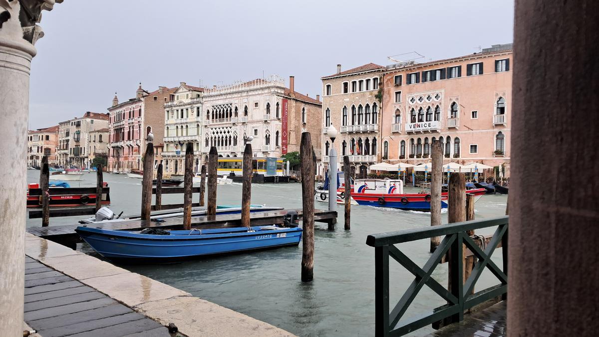 Gran canal, desde el mercado.
