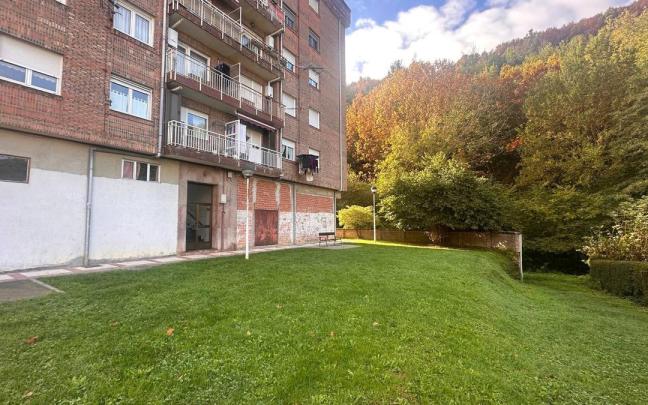 Entorno del local de Landaluze 27 en Laudio