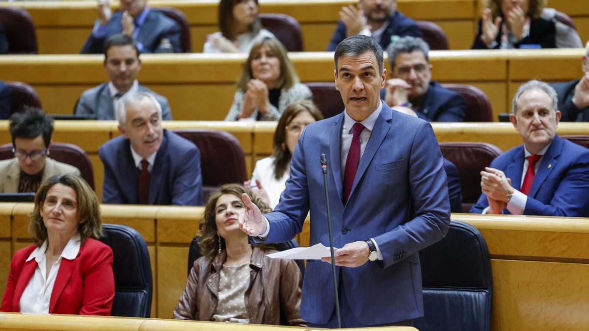 Sánchez interviene ante el pleno del Senado.