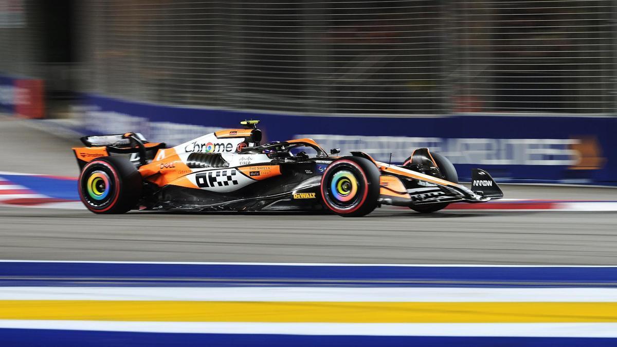 Lando Norris, rodando en las rondas clasificatorias en Singapur