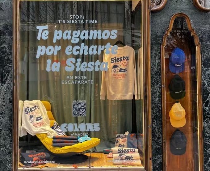 El escaparate, listo para dormir.