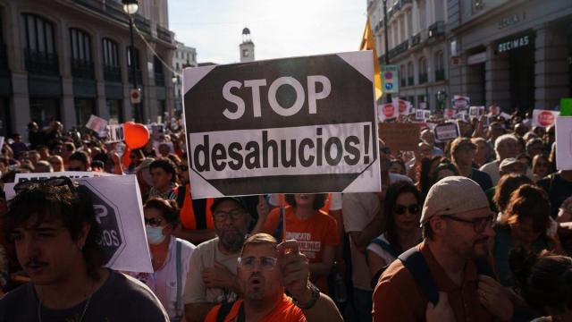 Voluntarios del Sindicato de Inquilinas durante una manifestación.