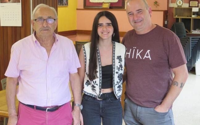 Miguel, Kenare y Kepa Urteaga.