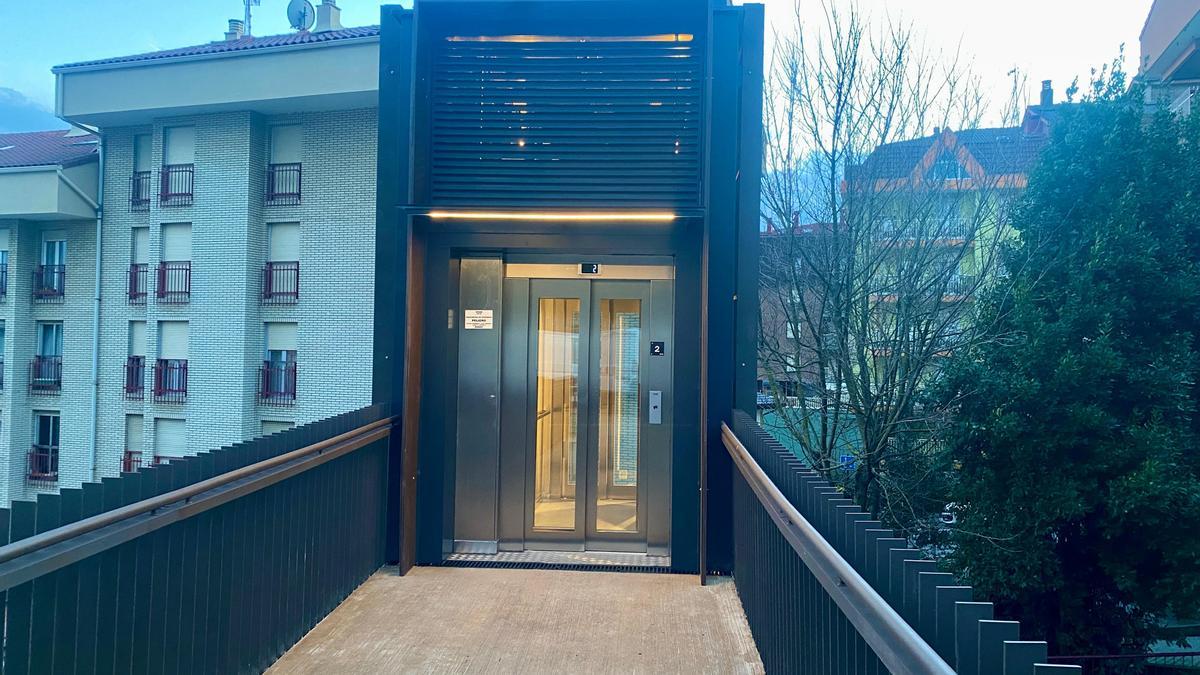 Segunda planta del nuevo ascensor de Itzurunbidea en Zumaia.