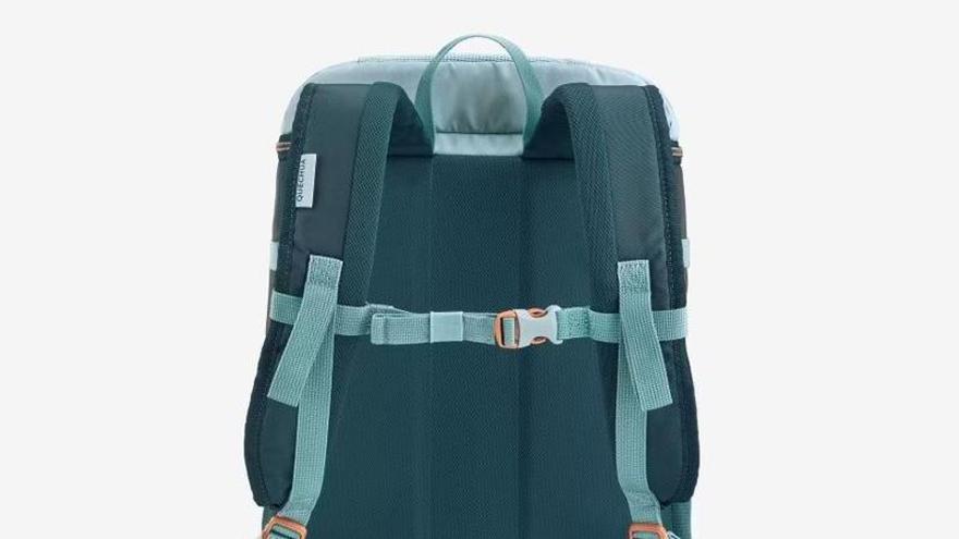 Vista de la mochila nevera de 20 litros Quechua Ice Compact 100 de Decathlon