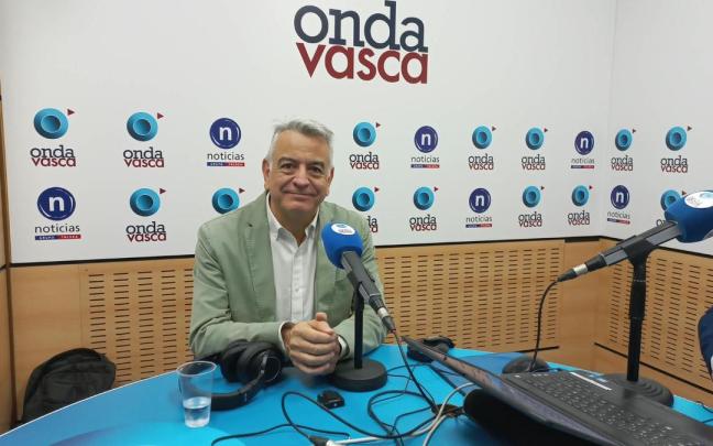 Javier De Andrés, en Onda Vasca.