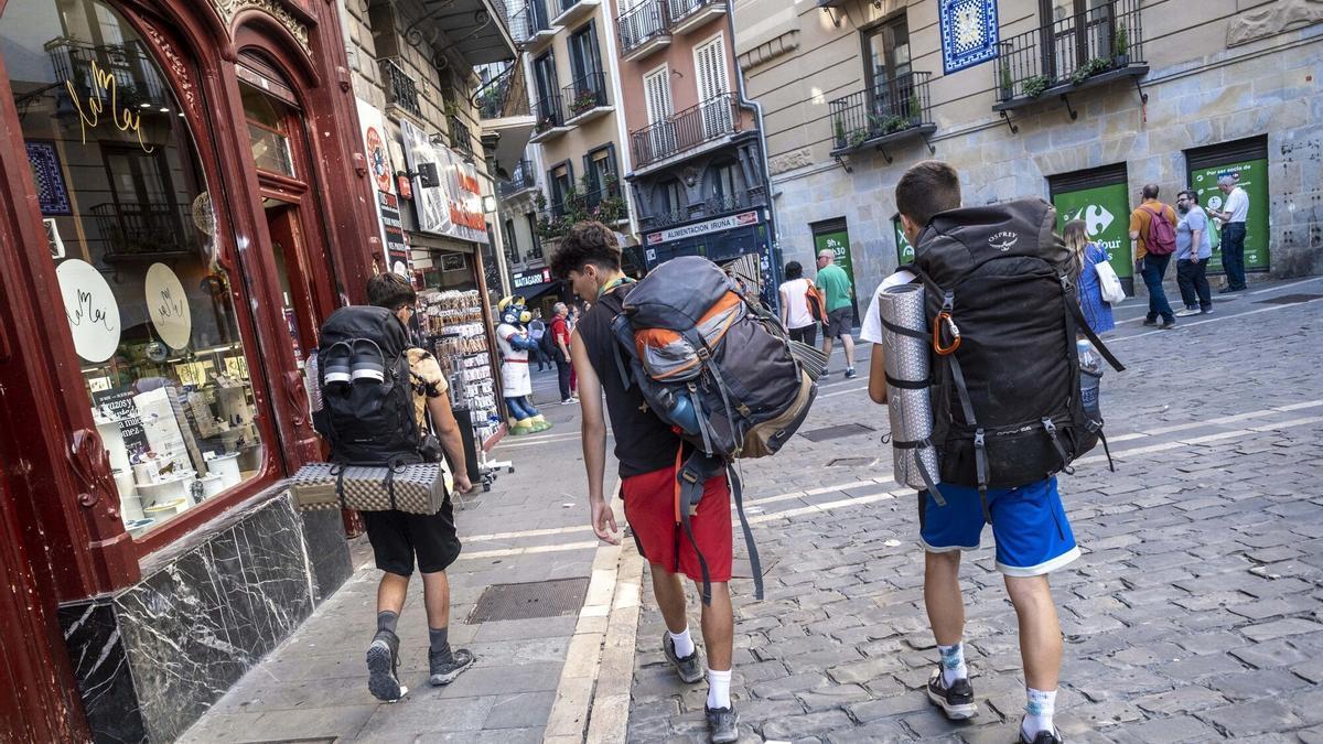 Turistas por el centro de Pamplona