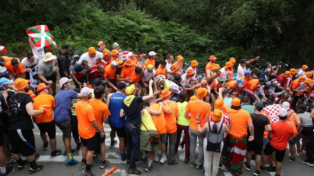 El ciclista gernikarra corrió con una rueda pinchada desde El Vivero