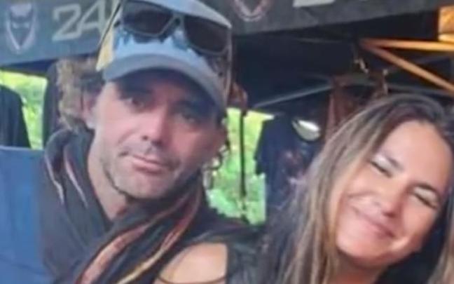 Ivan Illarramendi, junto a su pareja.