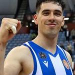 Ansorregi abandona el txuriurdin de Askatuak por el negro de Bilbao Basket. / N.G.