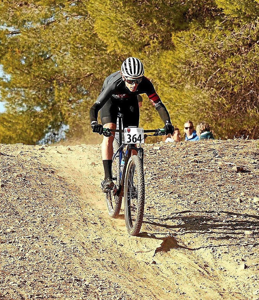 Eneko González, mejor máster 40, en el circuito de Fitero.