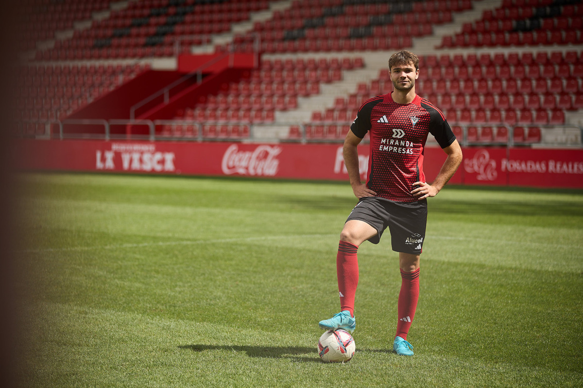Unai Eguiluz | Foto: CD Mirandés