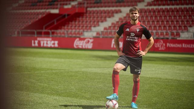 Unai Eguiluz | Foto: CD Mirandés