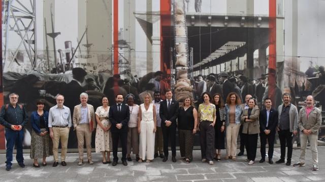 Participantes en el seminario “Financiación al desarrollo con enfoque local/territorial. La dimensión subestatal de la Cumbre de Sevilla 2025”