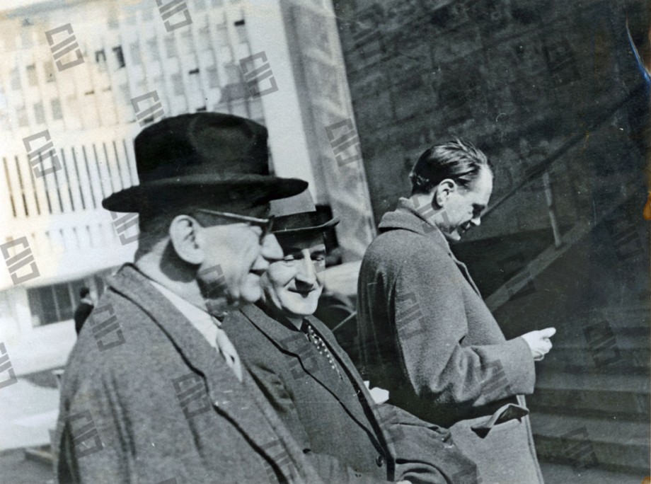 El lehendakari Agirre con Robert Schuman, en Berlín en 1956