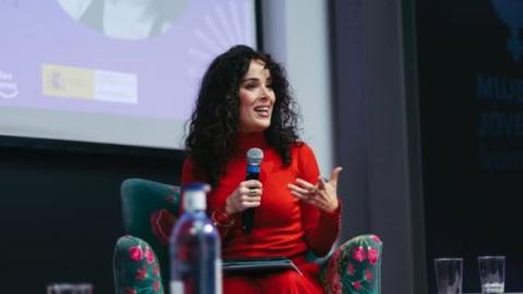 Elena Reinés, periodista | ELENA REINÉS