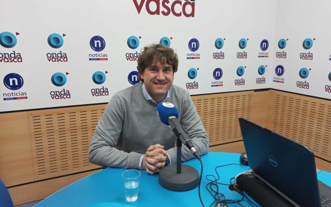 Eneko Andueza en los estudios de ONDA VASCA