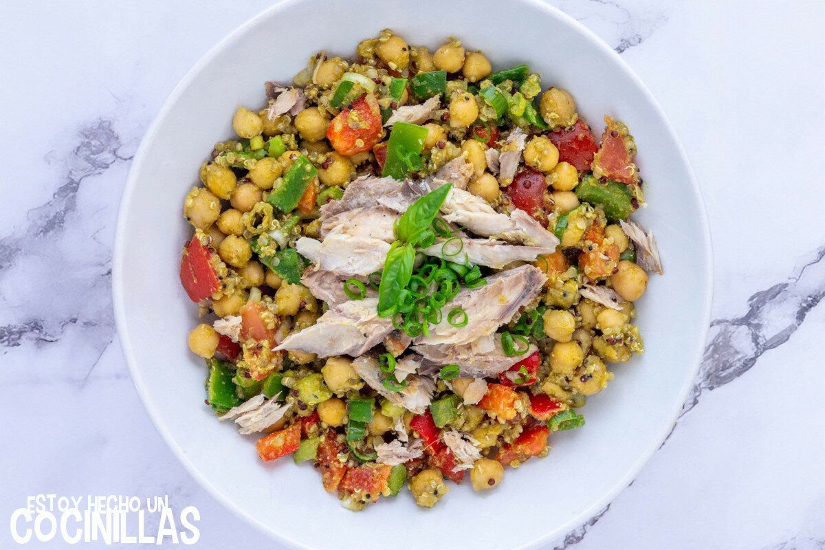 Ensalada de garbanzos con caballa