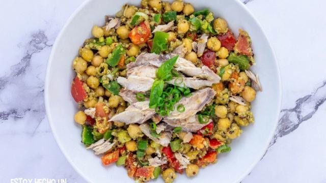 Ensalada de garbanzos con caballa