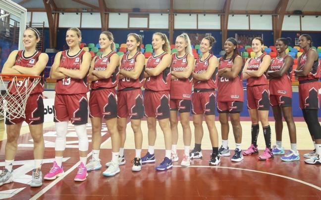 Imagen de archivo de la plantilla del Lointek Gernika | Borja Guerrero, Deia 